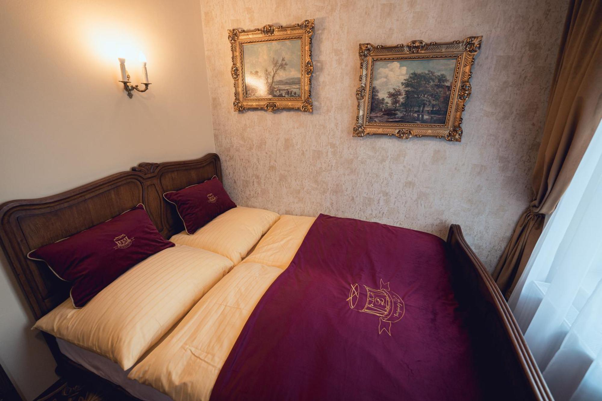 Hotel Svatojansky Dvur Прага Номер фото